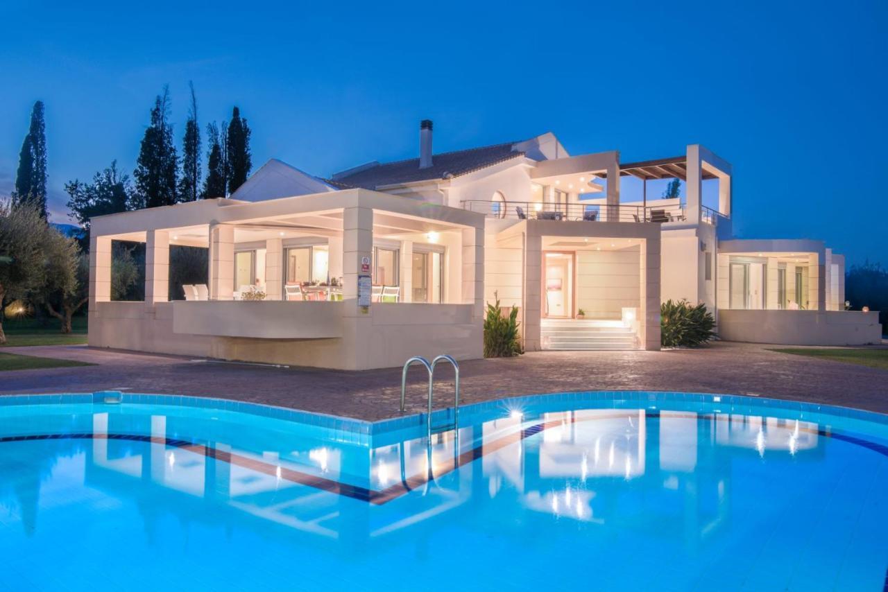 Astarte Villas - Istar Villa With Tennis Court Μαχαιράδο Εξωτερικό φωτογραφία
