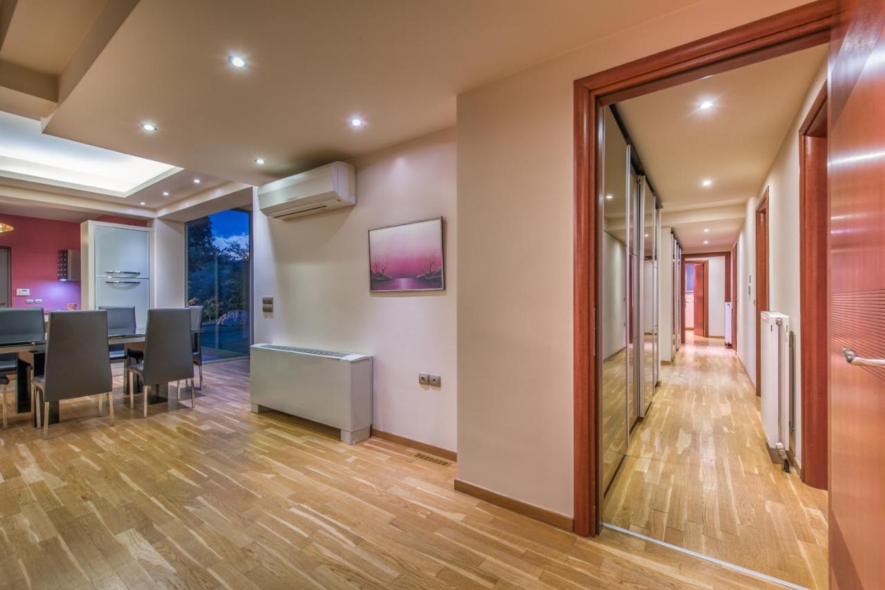 Astarte Villas - Istar Villa With Tennis Court Μαχαιράδο Εξωτερικό φωτογραφία