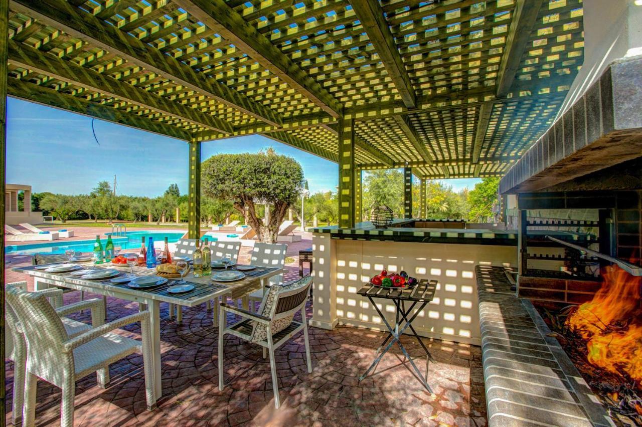 Astarte Villas - Istar Villa With Tennis Court Μαχαιράδο Εξωτερικό φωτογραφία