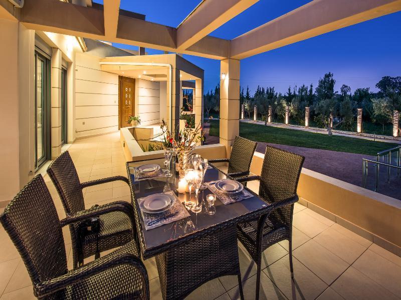 Astarte Villas - Istar Villa With Tennis Court Μαχαιράδο Εξωτερικό φωτογραφία